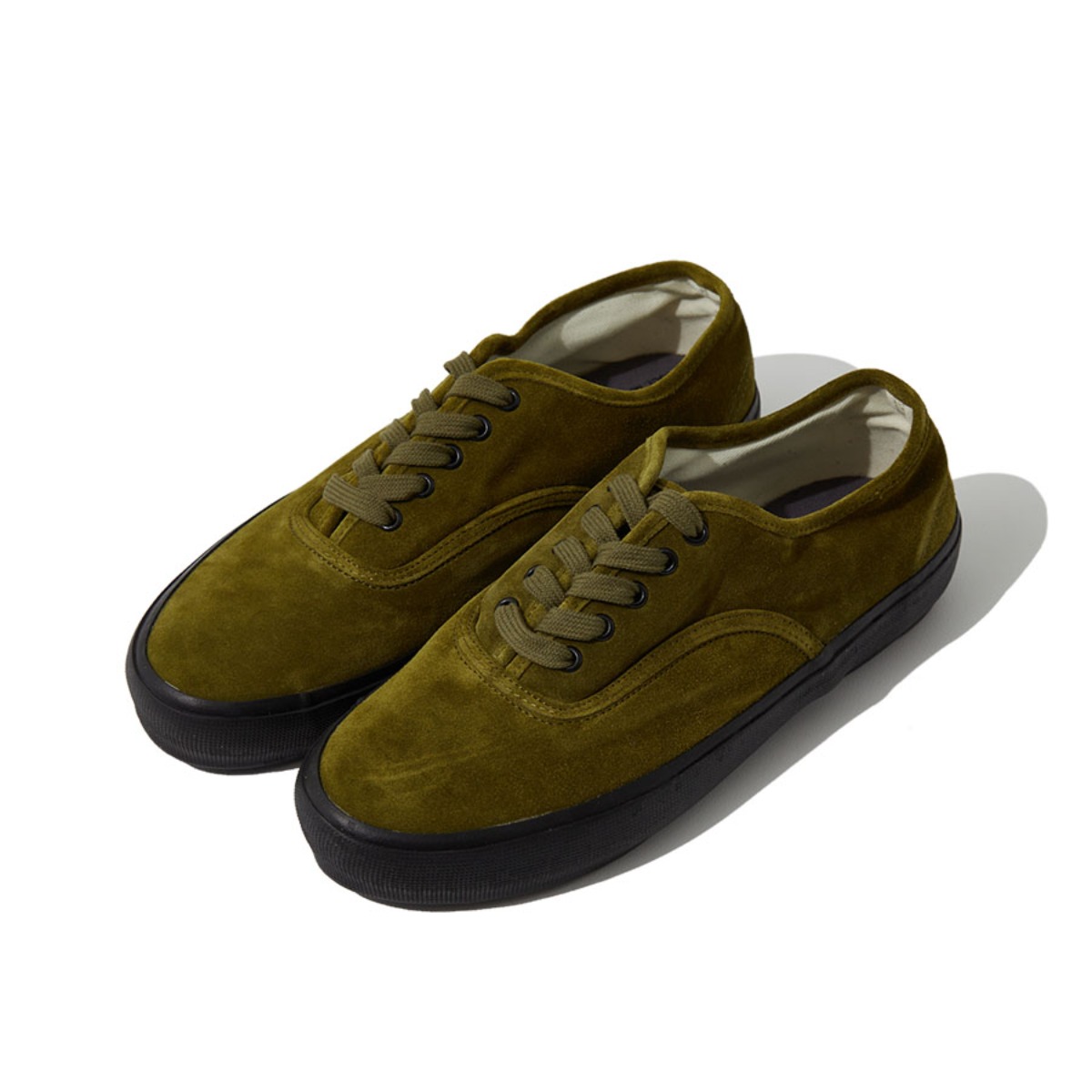 US NAVY MILITARY TRAINER 5851C (OLIVE SUEDE)