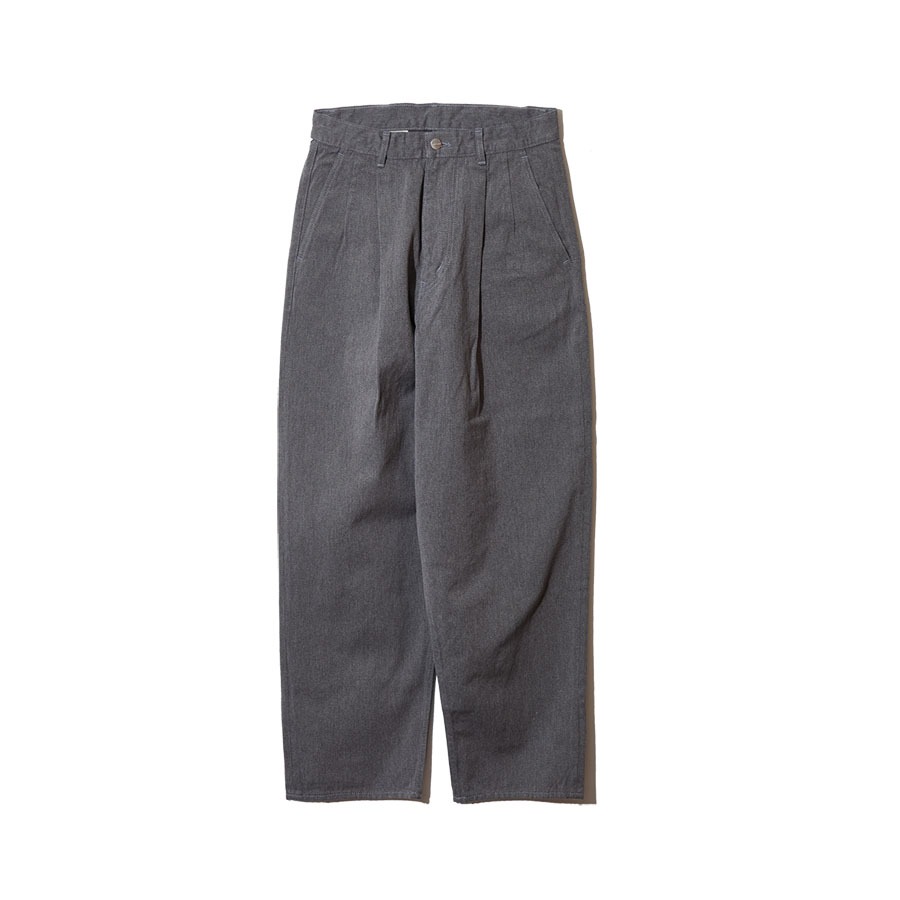 COLORFAST DENIM TWO TUCK TAPERED PANTS (GRAY)