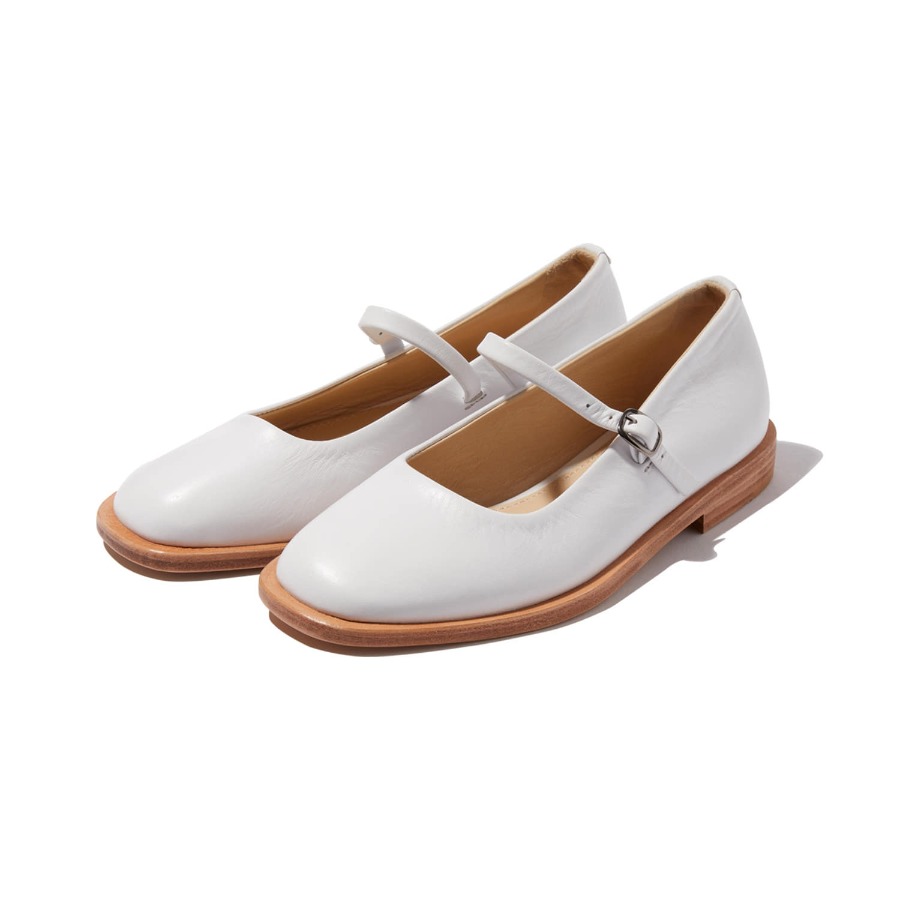 MARY ANNE FLATS (WHITE)